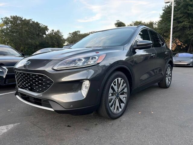 Серый Форд Эскейп, объемом двигателя 2.5 л и пробегом 43 тыс. км за 12000 $, фото 1 на Automoto.ua