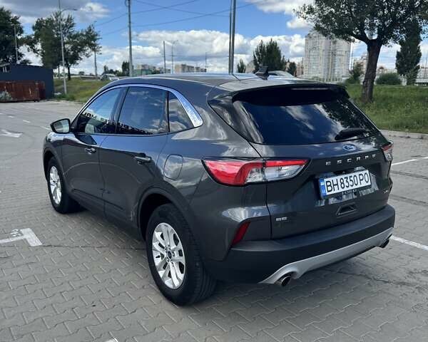 Серый Форд Эскейп, объемом двигателя 1.5 л и пробегом 41 тыс. км за 19900 $, фото 1 на Automoto.ua