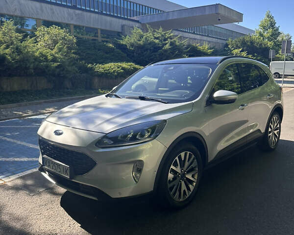Форд Эскейп 2020 в Львове на Automoto.ua Серый Форд Эскейп, объемом двигателя 2 л и пробегом 38 тыс. км за 22000 $, фото 1 на Automoto.ua