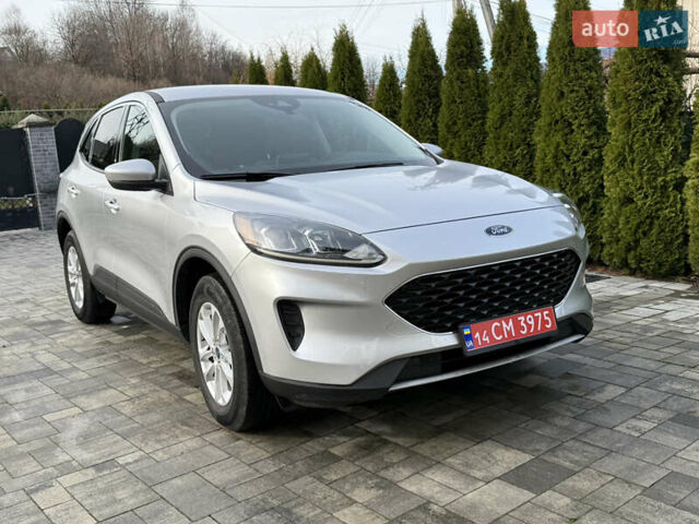 Серый Форд Эскейп, объемом двигателя 1.5 л и пробегом 44 тыс. км за 16800 $, фото 1 на Automoto.ua