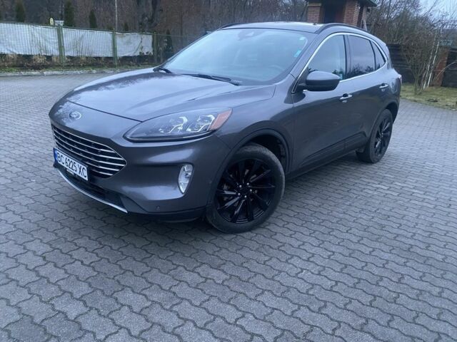 Сірий Форд Ескейп, об'ємом двигуна 2 л та пробігом 130 тис. км за 18500 $, фото 1 на Automoto.ua