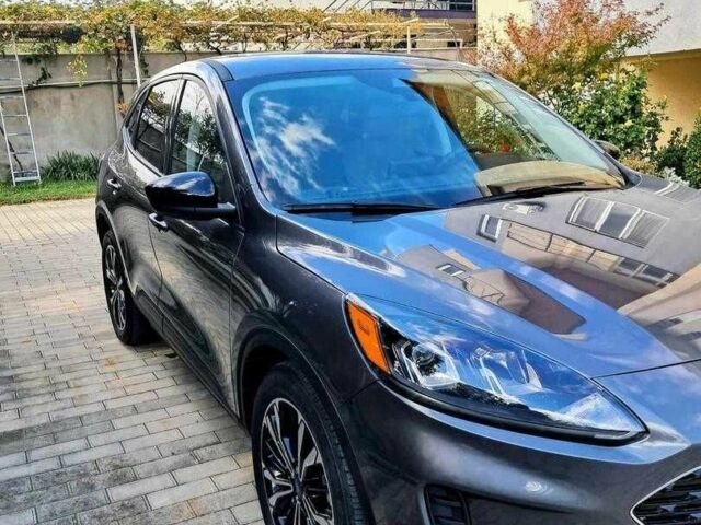 Сірий Форд Ескейп, об'ємом двигуна 2.5 л та пробігом 25 тис. км за 12950 $, фото 1 на Automoto.ua