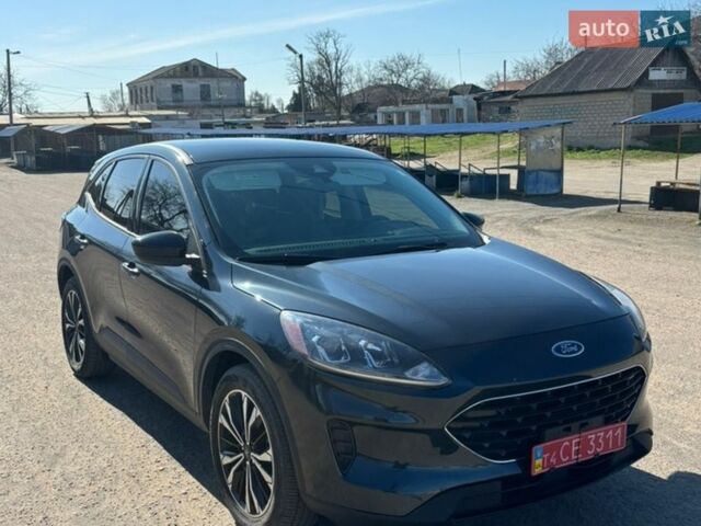 Сірий Форд Ескейп, об'ємом двигуна 0 л та пробігом 46 тис. км за 16200 $, фото 1 на Automoto.ua