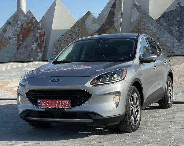 Серый Форд Эскейп, объемом двигателя 2 л и пробегом 99 тыс. км за 18900 $, фото 1 на Automoto.ua