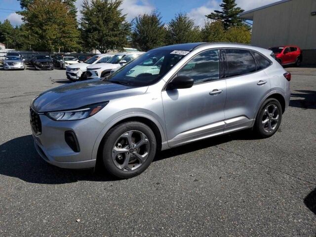 Серый Форд Эскейп, объемом двигателя 2.5 л и пробегом 12 тыс. км за 21500 $, фото 1 на Automoto.ua