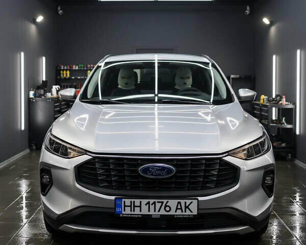 Серый Форд Эскейп, объемом двигателя 2.49 л и пробегом 6 тыс. км за 27500 $, фото 1 на Automoto.ua