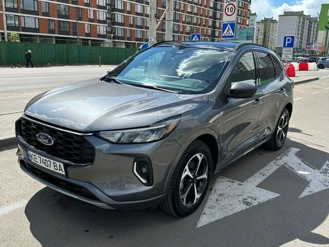 Серый Форд Эскейп, объемом двигателя 1.5 л и пробегом 30 тыс. км за 20500 $, фото 1 на Automoto.ua