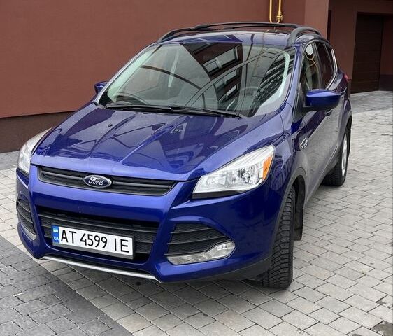 Синій Форд Ескейп, об'ємом двигуна 2 л та пробігом 124 тис. км за 9600 $, фото 1 на Automoto.ua
