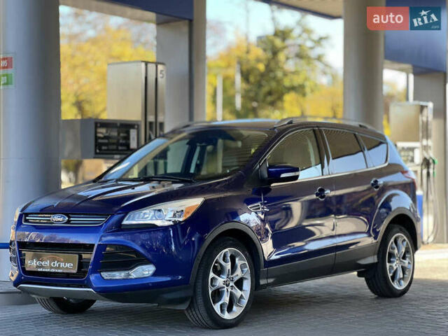 Форд Эскейп 2015 в Николаеве на Automoto.ua Синий Форд Эскейп, объемом двигателя 2 л и пробегом 155 тыс. км за 13400 $, фото 1 на Automoto.ua