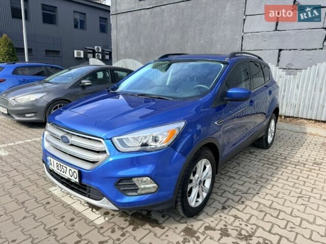 Синій Форд Ескейп, об'ємом двигуна 1.5 л та пробігом 131 тис. км за 10900 $, фото 1 на Automoto.ua