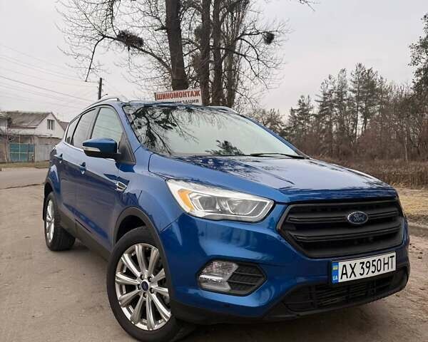 Синій Форд Ескейп, об'ємом двигуна 2 л та пробігом 35 тис. км за 15500 $, фото 1 на Automoto.ua