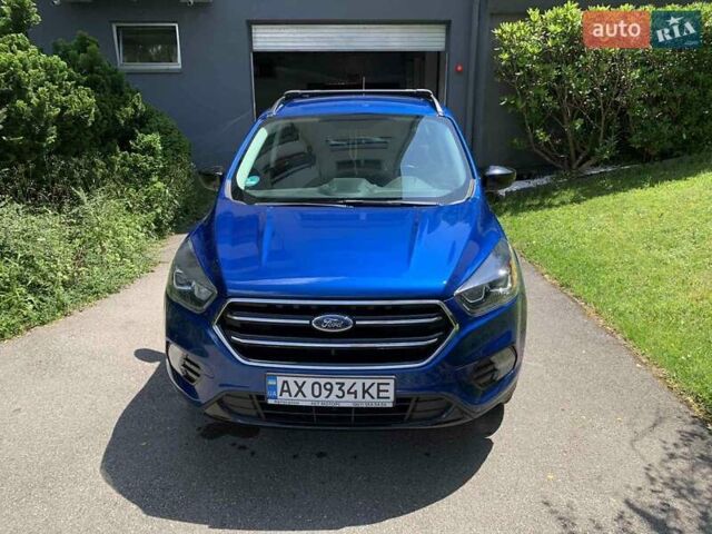 Синий Форд Эскейп, объемом двигателя 1.5 л и пробегом 57 тыс. км за 12950 $, фото 1 на Automoto.ua