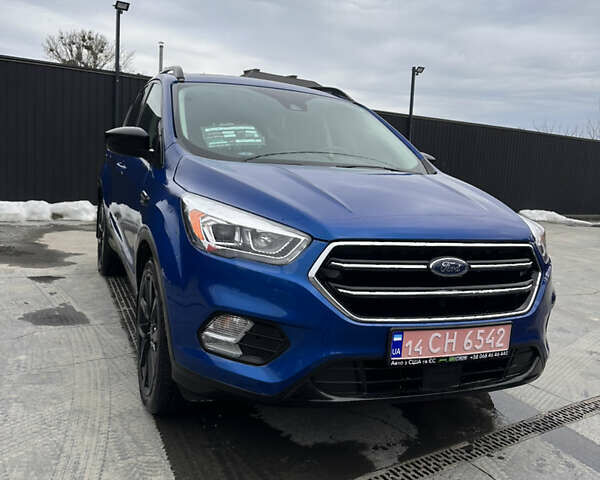 Синий Форд Эскейп, объемом двигателя 1.5 л и пробегом 165 тыс. км за 12900 $, фото 1 на Automoto.ua