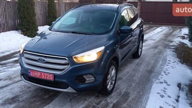 Синій Форд Ескейп, об'ємом двигуна 1.5 л та пробігом 180 тис. км за 8900 $, фото 1 на Automoto.ua