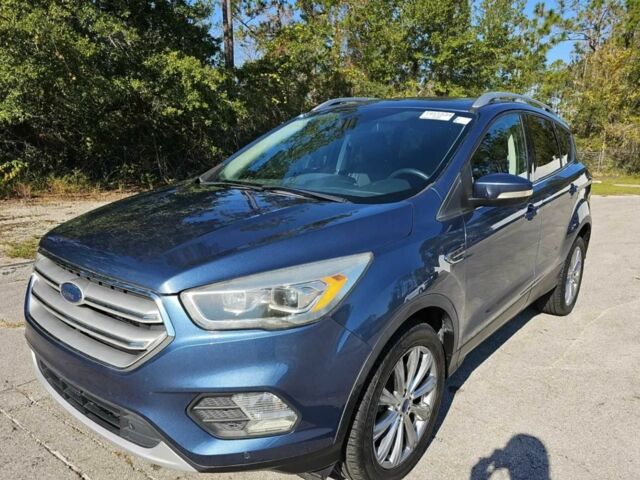 Синий Форд Эскейп, объемом двигателя 2 л и пробегом 100 тыс. км за 9000 $, фото 1 на Automoto.ua