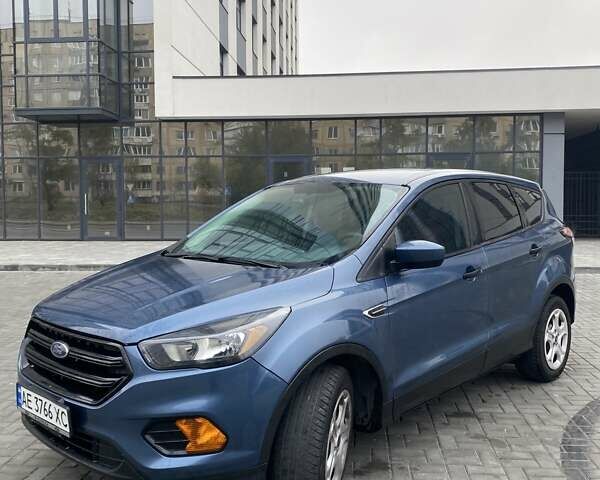 Синий Форд Эскейп, объемом двигателя 2.49 л и пробегом 130 тыс. км за 13000 $, фото 1 на Automoto.ua