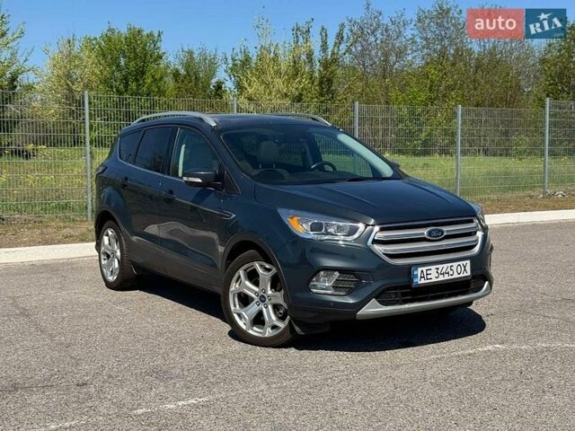 Синий Форд Эскейп, объемом двигателя 2 л и пробегом 65 тыс. км за 14700 $, фото 1 на Automoto.ua