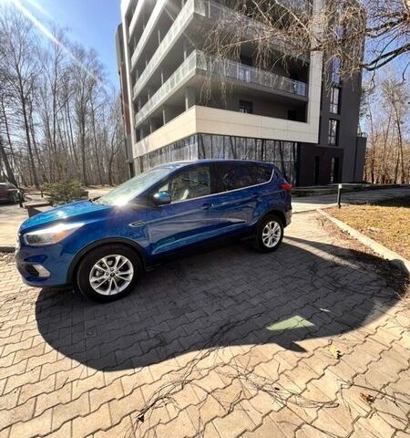 Синий Форд Эскейп, объемом двигателя 1.5 л и пробегом 41 тыс. км за 16700 $, фото 1 на Automoto.ua