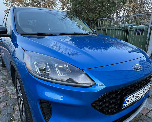 Синий Форд Эскейп, объемом двигателя 2.5 л и пробегом 112 тыс. км за 24600 $, фото 1 на Automoto.ua