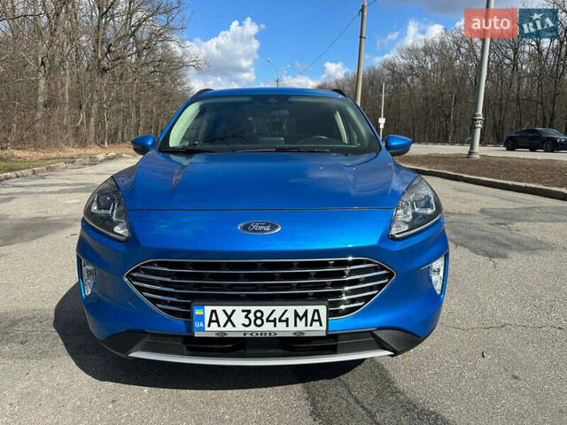 Синий Форд Эскейп, объемом двигателя 1.5 л и пробегом 35 тыс. км за 17500 $, фото 1 на Automoto.ua