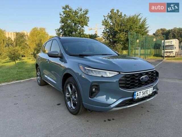 Синій Форд Ескейп, об'ємом двигуна 2 л та пробігом 12 тис. км за 32800 $, фото 1 на Automoto.ua
