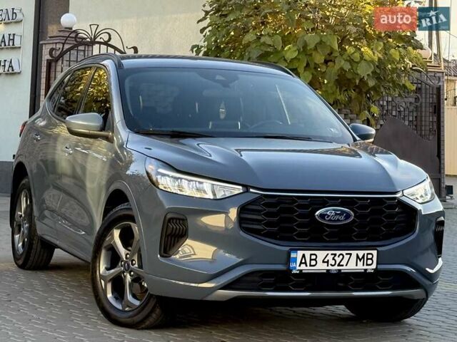 Синій Форд Ескейп, об'ємом двигуна 2.49 л та пробігом 2 тис. км за 27500 $, фото 1 на Automoto.ua