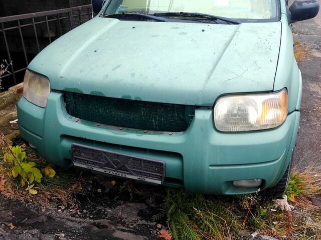 Зеленый Форд Эскейп, объемом двигателя 3 л и пробегом 300 тыс. км за 2300 $, фото 1 на Automoto.ua