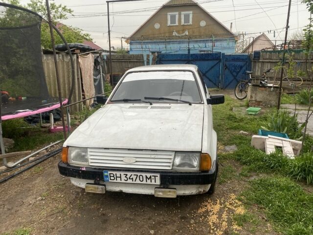 Білий Форд Ескорт, об'ємом двигуна 1.3 л та пробігом 834 тис. км за 598 $, фото 1 на Automoto.ua