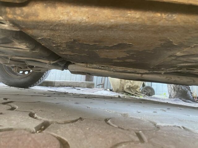 Белый Форд Эскорт, объемом двигателя 1.4 л и пробегом 200 тыс. км за 507 $, фото 1 на Automoto.ua