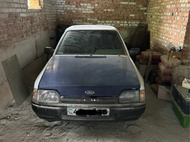 Білий Форд Ескорт, об'ємом двигуна 1.6 л та пробігом 69 тис. км за 2500 $, фото 1 на Automoto.ua