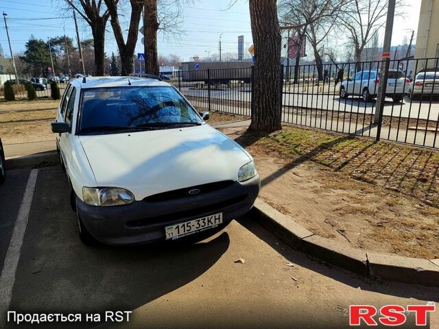 Білий Форд Ескорт, об'ємом двигуна 1.3 л та пробігом 160 тис. км за 3200 $, фото 1 на Automoto.ua
