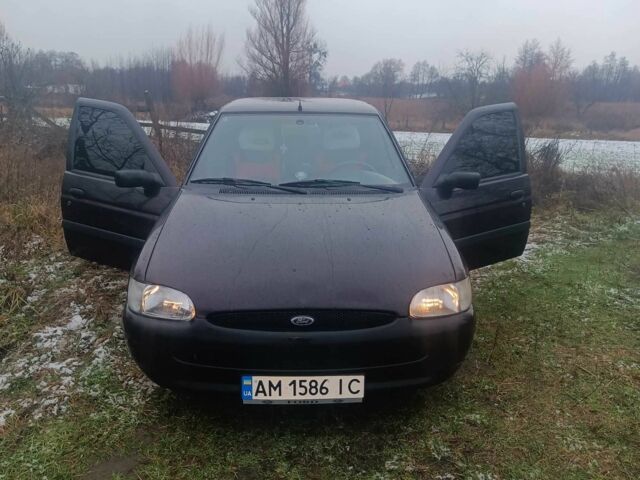 Фіолетовий Форд Ескорт, об'ємом двигуна 1.3 л та пробігом 93 тис. км за 1300 $, фото 1 на Automoto.ua