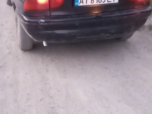 Фиолетовый Форд Эскорт, объемом двигателя 1.3 л и пробегом 90 тыс. км за 350 $, фото 1 на Automoto.ua