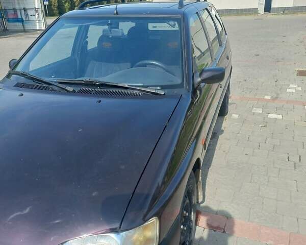 Коричневий Форд Ескорт, об'ємом двигуна 1.6 л та пробігом 175 тис. км за 1650 $, фото 1 на Automoto.ua