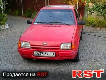 Красный Форд Эскорт, объемом двигателя 1.2 л и пробегом 50 тыс. км за 1400 $, фото 1 на Automoto.ua