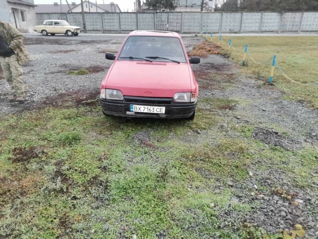 Красный Форд Эскорт, объемом двигателя 1.4 л и пробегом 300 тыс. км за 650 $, фото 1 на Automoto.ua