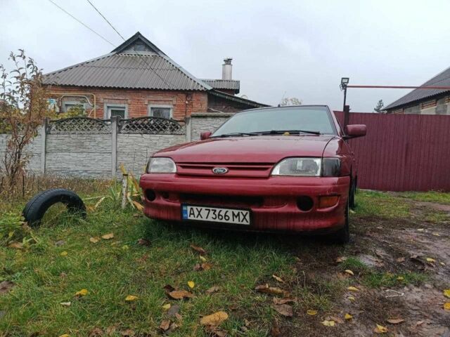 Красный Форд Эскорт, объемом двигателя 1.4 л и пробегом 300 тыс. км за 950 $, фото 1 на Automoto.ua