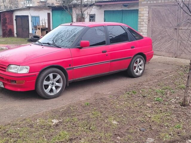 Червоний Форд Ескорт, об'ємом двигуна 0 л та пробігом 500 тис. км за 1500 $, фото 1 на Automoto.ua