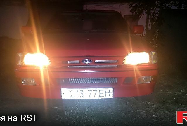 Червоний Форд Ескорт, об'ємом двигуна 1.4 л та пробігом 0 тис. км за 1500 $, фото 1 на Automoto.ua