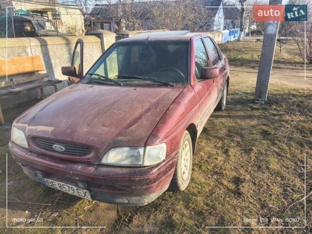 Червоний Форд Ескорт, об'ємом двигуна 1.4 л та пробігом 200 тис. км за 1200 $, фото 1 на Automoto.ua