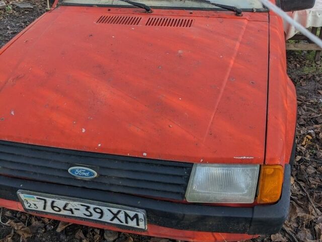 Красный Форд Эскорт, объемом двигателя 0 л и пробегом 1 тыс. км за 520 $, фото 1 на Automoto.ua