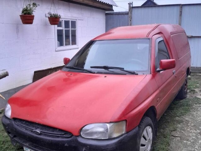 Красный Форд Эскорт, объемом двигателя 1.4 л и пробегом 170 тыс. км за 850 $, фото 1 на Automoto.ua