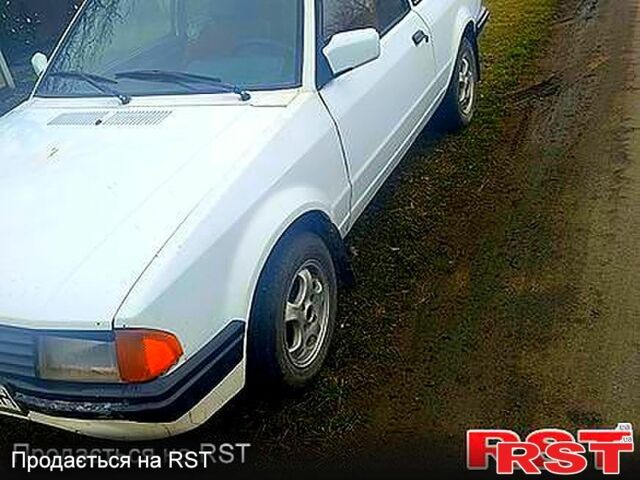 Форд Эскорт, объемом двигателя 13 л и пробегом 0 тыс. км за 1000 $, фото 1 на Automoto.ua
