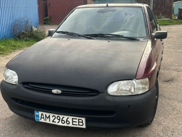 Форд Эскорт, объемом двигателя 1.3 л и пробегом 300 тыс. км за 800 $, фото 1 на Automoto.ua