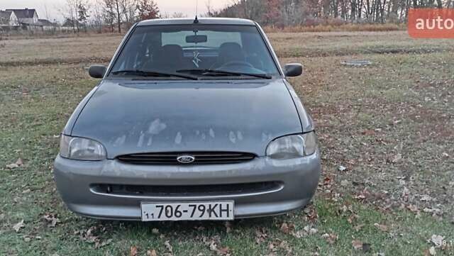 Форд Ескорт, об'ємом двигуна 1.4 л та пробігом 250 тис. км за 1300 $, фото 1 на Automoto.ua