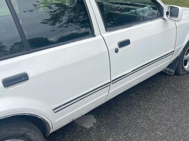 Форд Эскорт, объемом двигателя 1.6 л и пробегом 440 тыс. км за 557 $, фото 1 на Automoto.ua