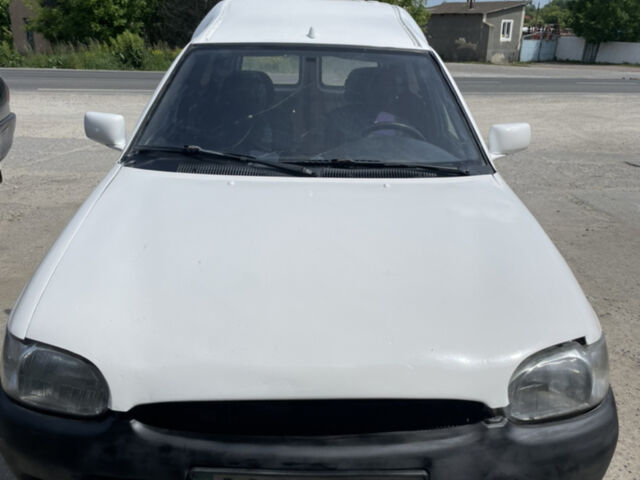 Форд Ескорт, об'ємом двигуна 1.3 л та пробігом 200 тис. км за 799 $, фото 1 на Automoto.ua