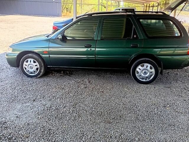 Форд Ескорт, об'ємом двигуна 1.6 л та пробігом 240 тис. км за 2200 $, фото 1 на Automoto.ua