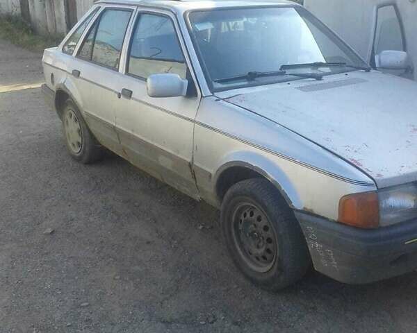 Сірий Форд Ескорт, об'ємом двигуна 1.4 л та пробігом 134 тис. км за 600 $, фото 1 на Automoto.ua