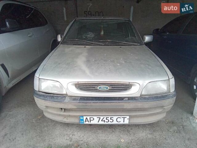 Сірий Форд Ескорт, об'ємом двигуна 1.3 л та пробігом 120 тис. км за 600 $, фото 1 на Automoto.ua